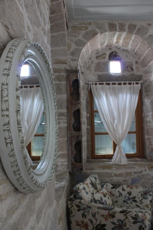 Eski Tas Hotel Кешме Экстерьер фото